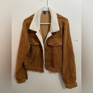 Im selling pre-loved clothes. Try to clean my closet since im moving out.